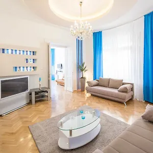 Spirit Nador Ter Budapest